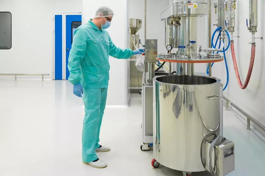 Cleaner Clarifying Tanks